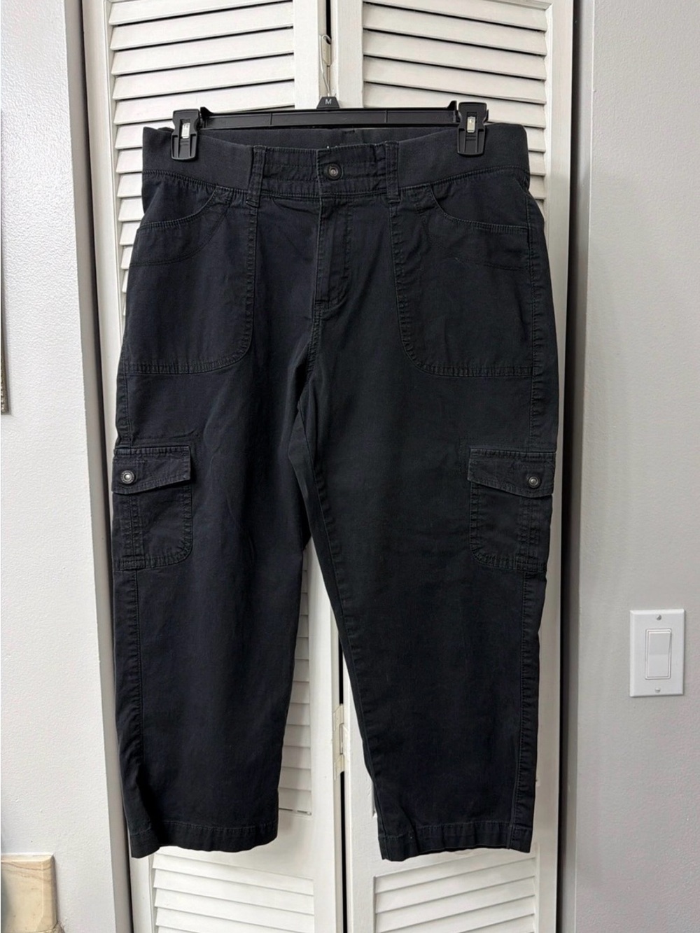 Lee Relaxed Fit Capri Pants (like new/size 12)